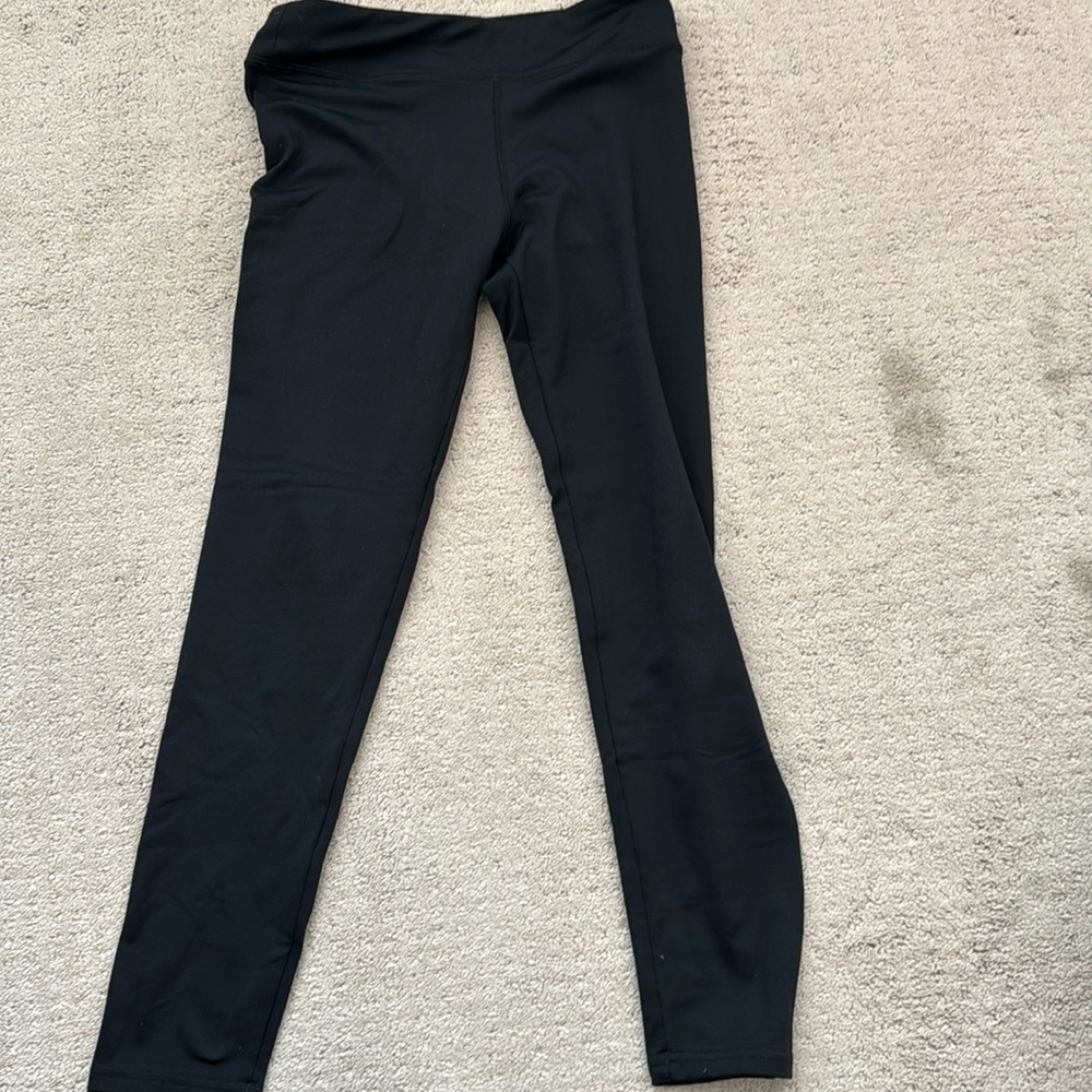 Girls/womens black leggings